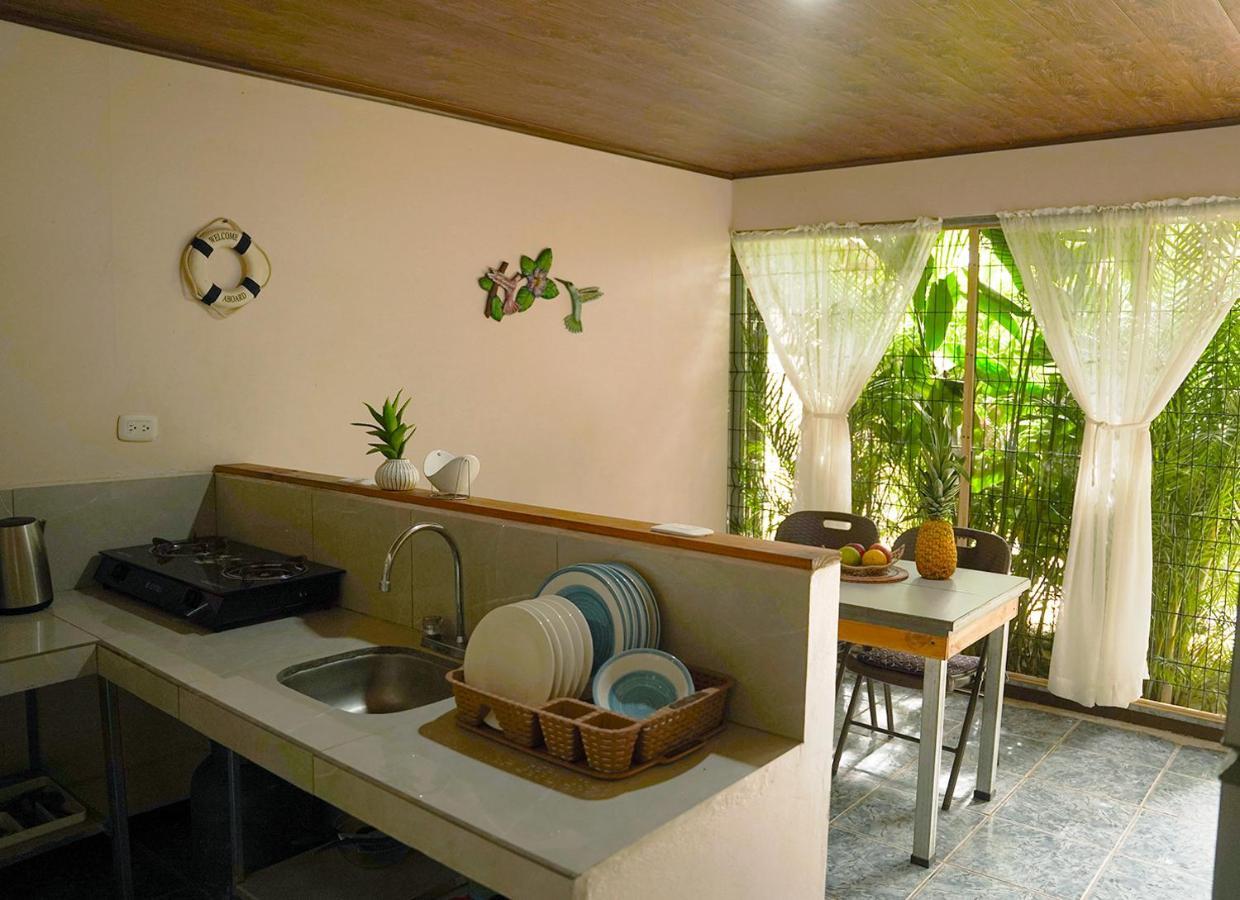 Apartamentos Y Studios Brisas Del Mar Santa Teresa Playa Santa Teresa  Eksteriør billede