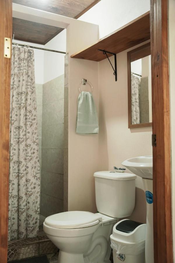Apartamentos Y Studios Brisas Del Mar Santa Teresa Playa Santa Teresa  Eksteriør billede