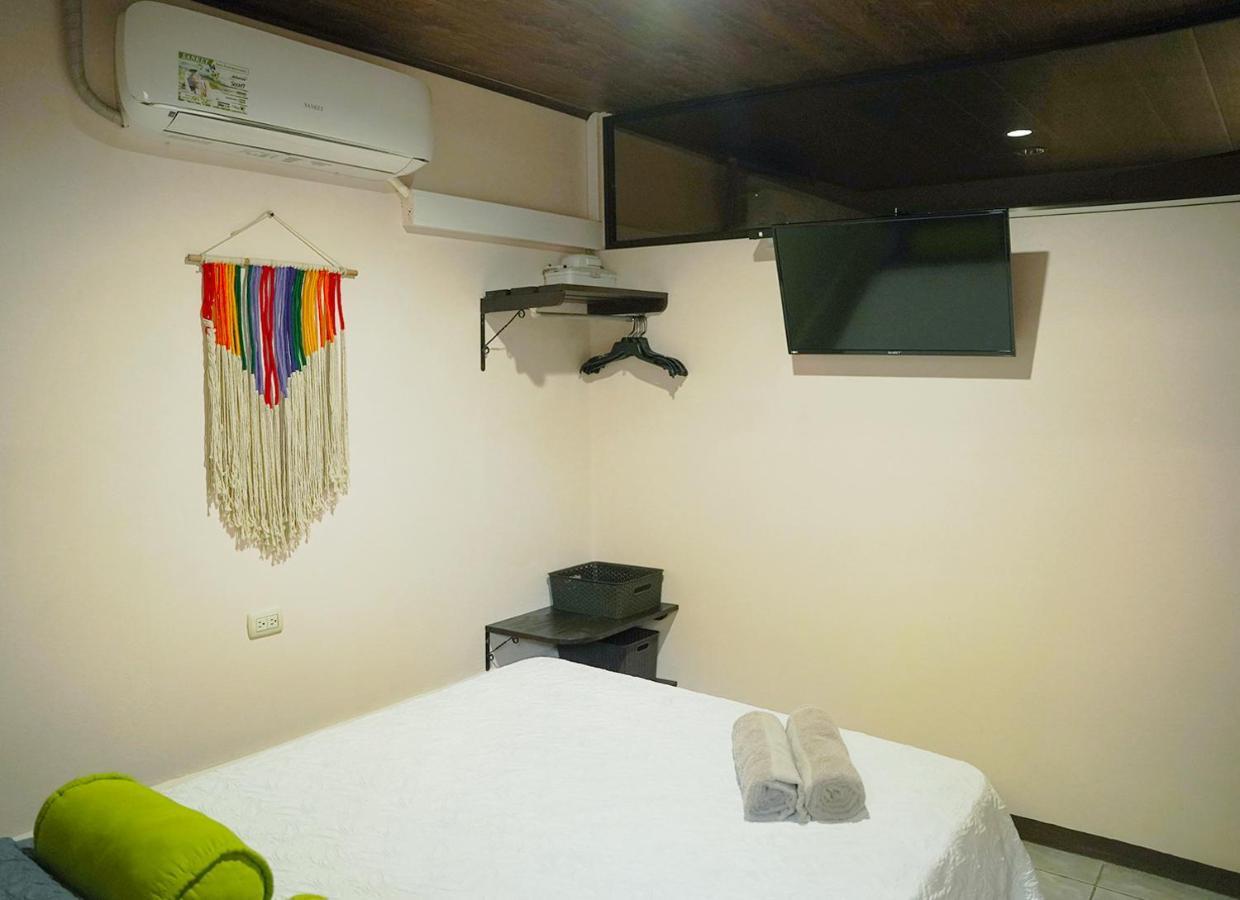 Apartamentos Y Studios Brisas Del Mar Santa Teresa Playa Santa Teresa  Eksteriør billede